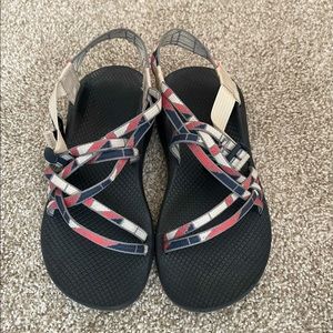 Chacos Womens Sz 10